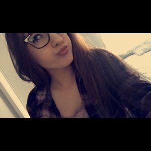 Meet your Posher, Noelle